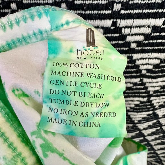 100% cotton shibori dyed pillow case - Picture 3 of 11